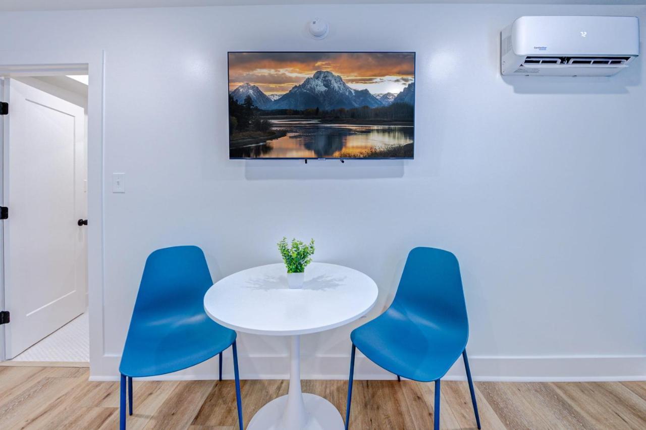 Roaring Tigers Studio Apartment Galveston Exteriér fotografie